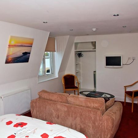 Wenlock House Hotel Уеймут Екстериор снимка