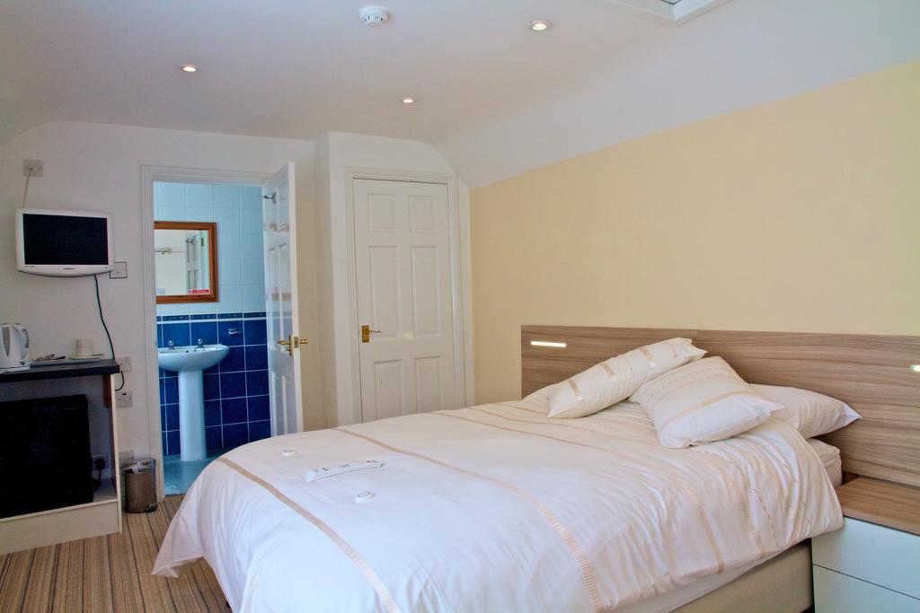 Wenlock House Hotel Уеймут Екстериор снимка