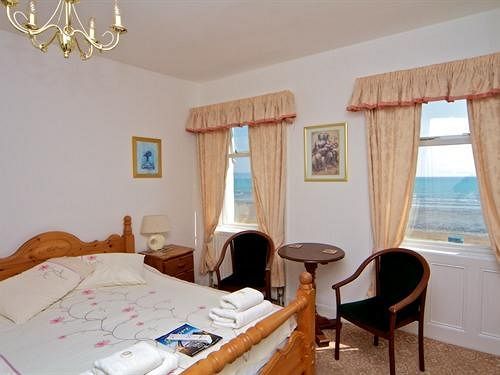 Wenlock House Hotel Уеймут Екстериор снимка
